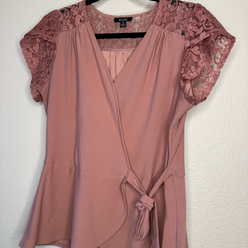 AUW Women's Mauve Lace Sleeve Wrap Blouse